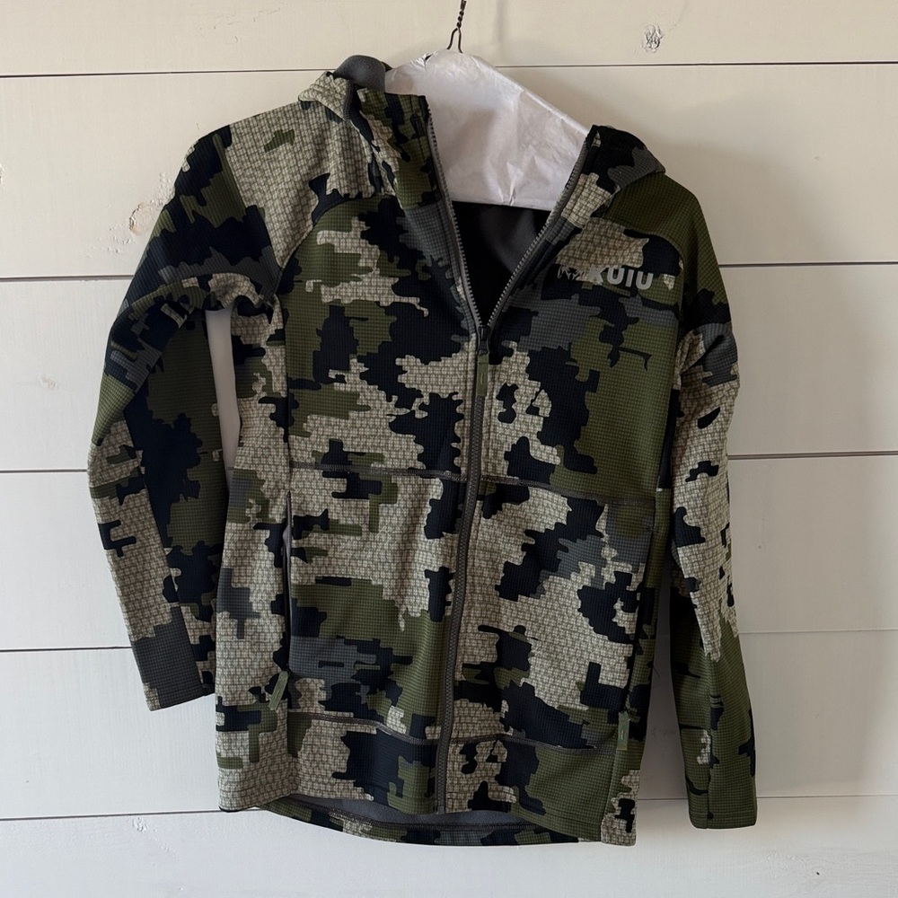 KUIU Kids Camouflage Zip-Up Jacket